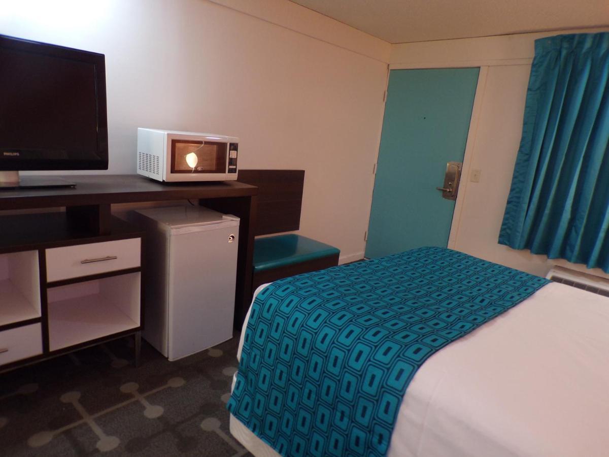 Dover Inn And Suites 외부 사진